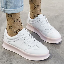 春日少女心 小童馬2018春季新款粉色運(yùn)動(dòng)鞋的百搭時(shí)尚解讀